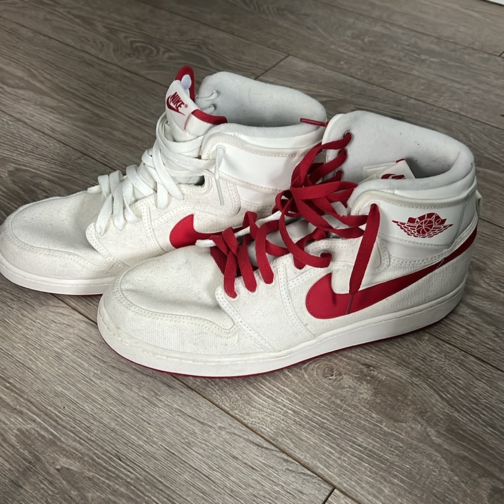 Nike Ajko White Canvas Shoes - image 3